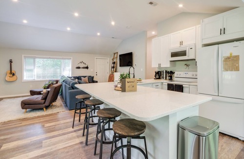 Pisgah House | 1/2 Acre Pond, Rec Room! Private Oasis in Nanjemoy