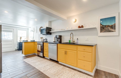 South Park Hill House | 1/2 Mi to City Park: Pet-Friendly Denver Home!
