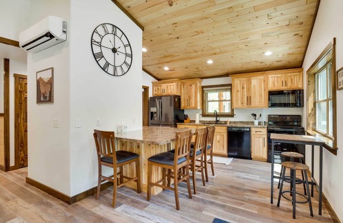 Hatfield Cabin | 1/2 Mi to Lake Arbutus: Cabin w/ATV Trail Access