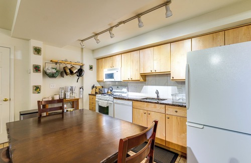 Petworth Condo | 1/2 Mi to Metrobus Stop! Walkable Petworth Duplex