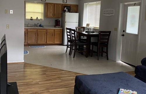 Gamaliel Condo | 1/2 mile from Fishing and Boating on Lake Norfork or great place to relax