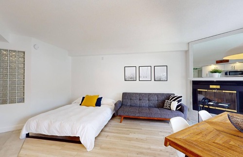 Beaupre Condo | 1-204 : Superior Studio - 2 people