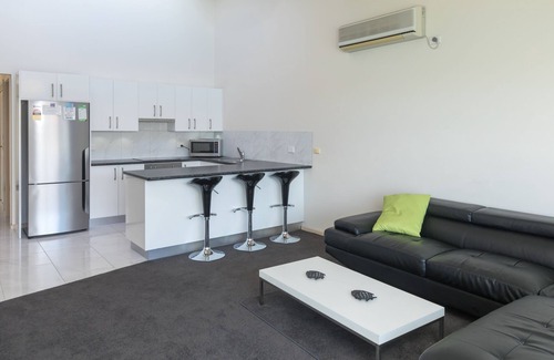 Port Lincoln House | 1/26 Northpoint Waterfront Unit