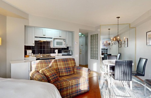 Beaupre Condo | 1-306 : Standard Studio - 3 people.