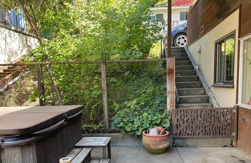 Berkeley Hills House | 1.5 Month June-MidJuly Berkeley Hills- Tilden Park View