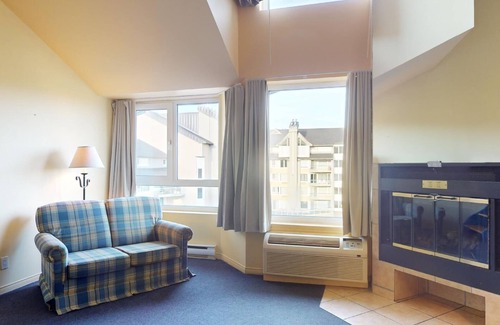 Beaupre Condo | 1-510 : Condo - 1 bedroom - sleeps 4