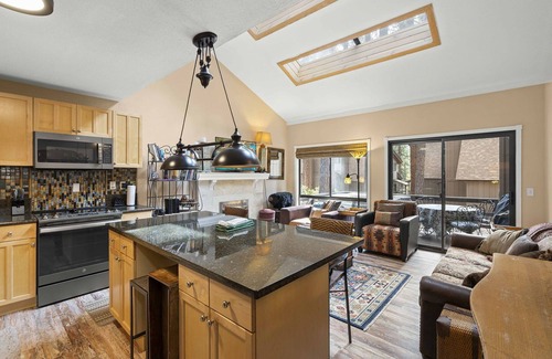 Incline Village Condo | 1 Alpine Terrace-renovated condo w/private hot tub