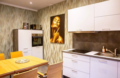 Walle Apartment | 1 An apartment with great kitchen, large balcony 2 bathrooms, 6 rooms