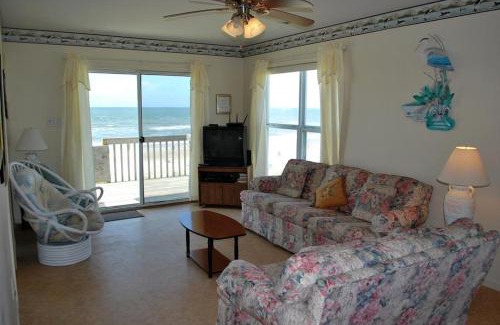 Holden Beach House | 1 Anchors Away Oceanfront