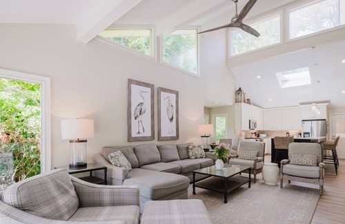 Baynard Oaks House | 1 Baynard Park - Sea Pines, Lagoon Views, Elegant and Modern!