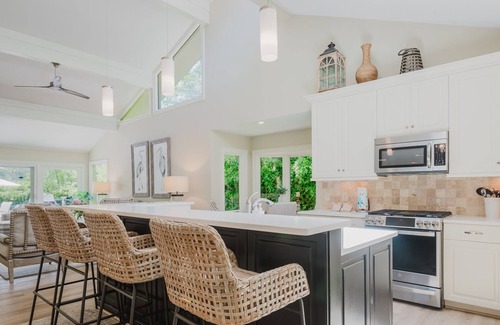 Baynard Oaks House | 1 Baynard Park - Sea Pines, Lagoon Views, Elegant and Modern!