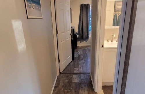 Mount Airy House | 1-bd Bungalow/Free Parking