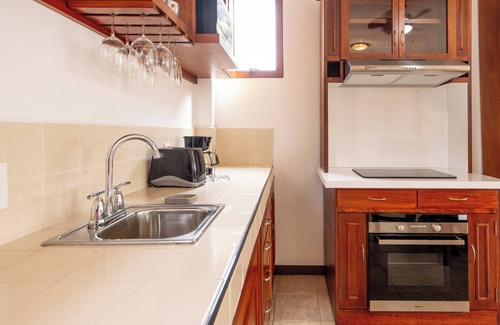 Oaxaca House | 1 bed- 1 Bath. AC, solar heated pool, fitness room in Oaxaca. Bule Villas, FLW