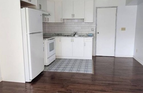 Newton Apartment | 1 Bed, 1 Bath