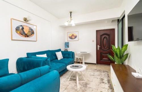 Kilimani Apartment | 1 Bed and exta bedroom at Kilimani Yaya centre-Nairobi