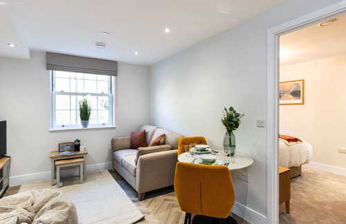 Stoney Middleton Apartment | 1 bed apartment with stunning views in the pretty village of Stoney Middleton.