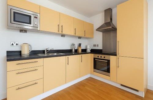 Isle of Dogs Apartment | 1 Bed Apartment in Canary Wharf