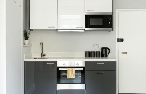 Pimlico Apartment | 1 Bed Apartment in Central Victoria