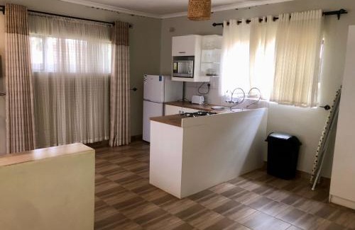 Mazowe Apartment | 1 bed apartment in Mount Pleasant Heights - 2013