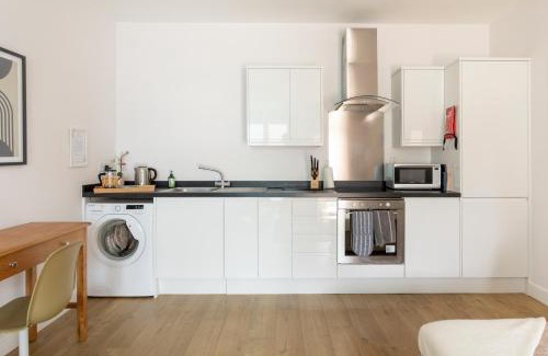Redhill Apartment | 1 Bed Apartment - Redhill Central, Surrey, Gatwick #2
