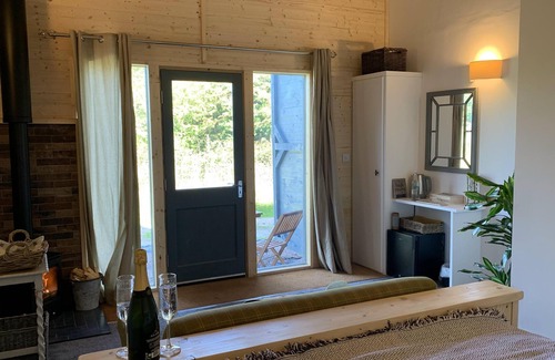 Loughborough House | 1 bed barn farm stay