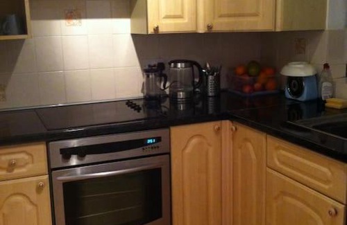 Dilwyn Apartment | 1 Bed Flat, 7mins, on train lineto NEC, BHX, HS2, Birmingham and Coventry