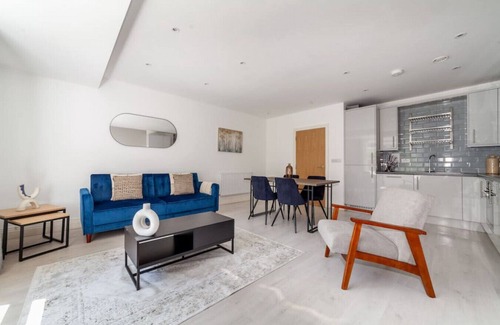 Osterley Apartment | 1 Bed Flat near Syon Park