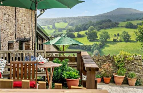 Abergavenny House | 1 Bed in Abergavenny BN184