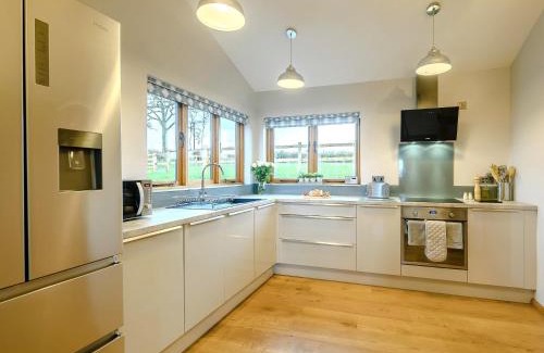 Christchurch House | 1 Bed in Dulverton 59339