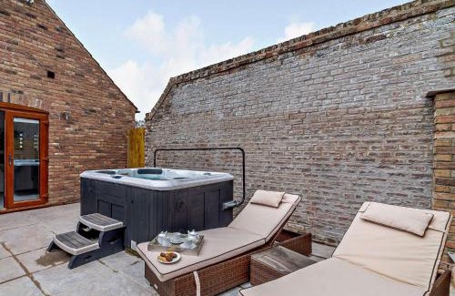 Wold Newton House | 1 Bed in Filey 79277