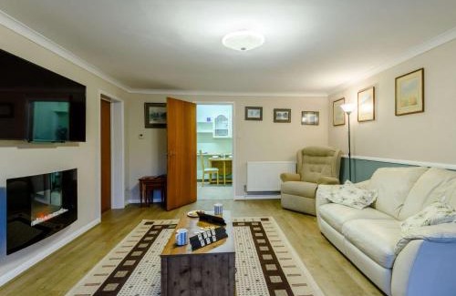 New Forest District House | 1 Bed in Fordingbridge 89512