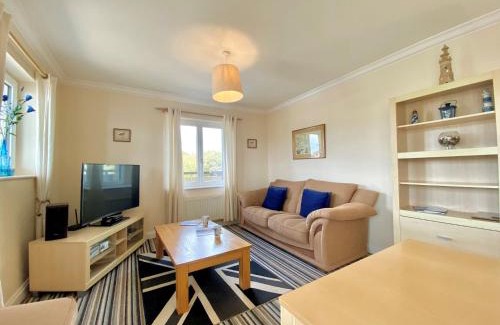 Freshwater Bay House | 1 Bed in Freshwater IC136