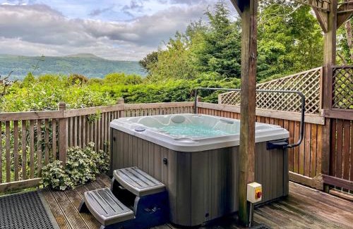 Abergavenny House | 1 Bed in Gilwern 52882