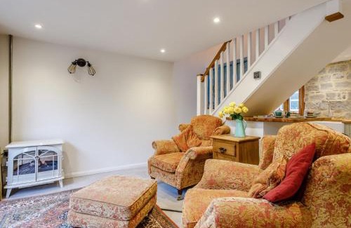 Glastonbury House | 1 Bed in Glastonbury 79123