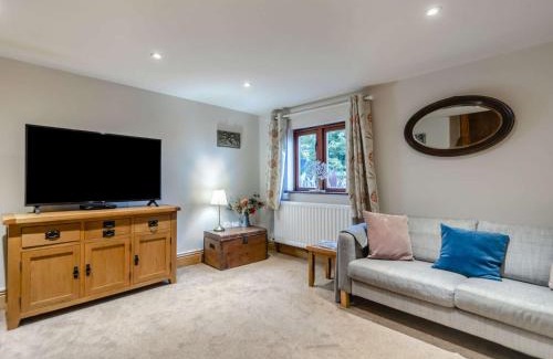 Lower Trengale House | 1 bed in Liskeard 89250