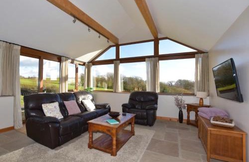 Brecon House | 1 bed in Llandefaelog Fach BN055