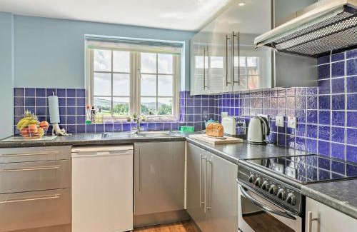 Axminster House | 1 Bed in Lyme Regis WHOUS