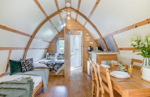 Cromer Cabin | 1 Bed in Northrepps oc-f32552