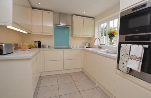 Thornford House | 1 Bed in Sherborne 51018