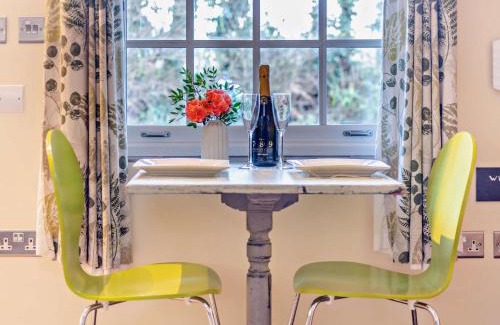 Westleigh House | 1 Bed in Westward Ho GATAB