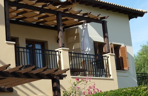 Aphrodite Hills Apartment | 1 Bed luxury poolside apartment at award winning Aphrodite Hills Resort Kouklia