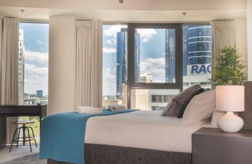 Brisbane Central Business District Hotel | 1 Bed Studio Apartment Near Eagle Street