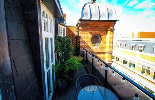 Maidenhead Apartment | 1 Bed with Balcony in Maidenhead by Elizabeth Line