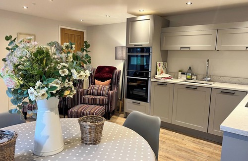 Staunton Cottage | 1-BedCottage/ModrnKitchen/CarCharging/Tv/Wifi