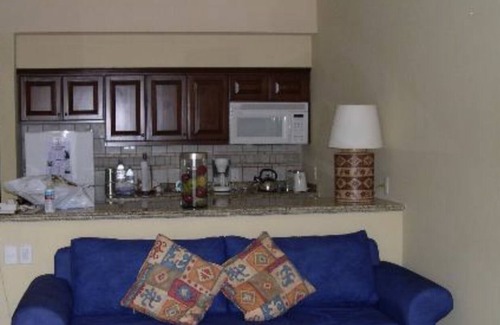 Jimenez Resort | 1 Bedroom 1 bath executive suite July 11-18 1300$
