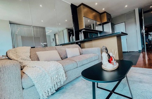 Las Lomas I Apartment | 1 bedroom 1 bathroom