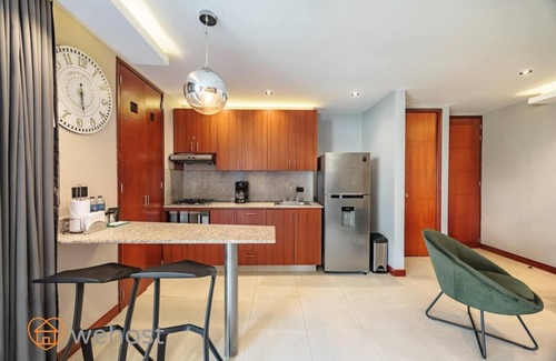 Las Lomas I Apartment | 1 bedroom 1 bathroom