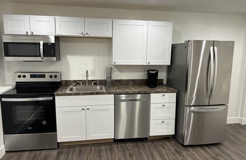 Hyrum Apartment | 1 bedroom 1 Bathroom Private Suite! 2 minutes from the Reservoir.