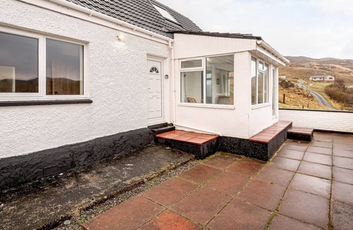 Lewis and Harris Cottage | 1 bedroom accommodation in Grabhair, Isle of Lewis