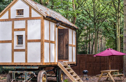 Melton Constable Cottage | 1 bedroom accommodation in Melton Constable